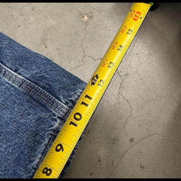 Y2K wrangler baggy carpenter jorts - Picture 6 of 6